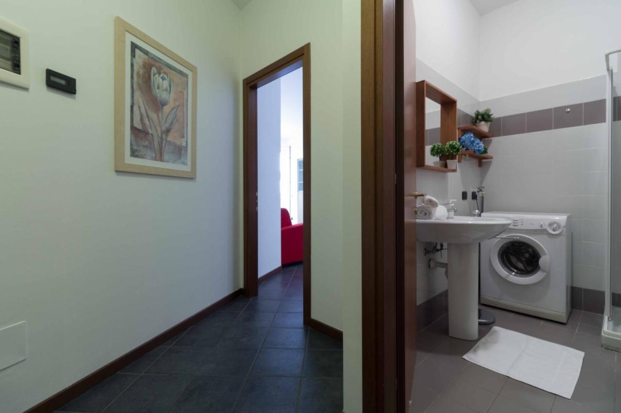 Galleria Roma Apartment - Affitti Brevi Italia Lecco Exterior photo